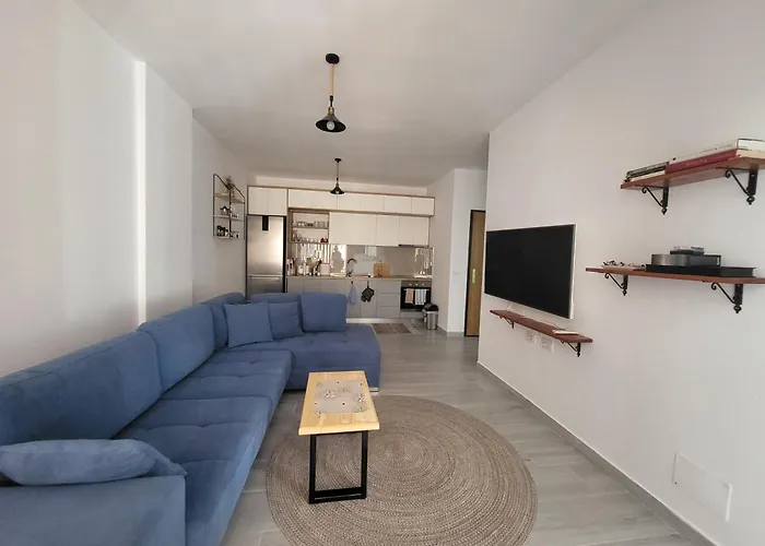 Nino\'S Beach Apartment